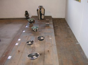 Krukker og skåle udstillet på Lys over Lolland 2005.