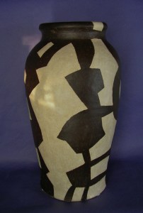 Krukke, steintøy, 2010, høyde 50 cm.