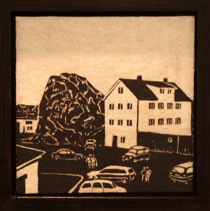 Stamsund, steintøy, 2010, 26 cm x 26 cm.